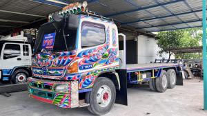 ณรงค์  ซื้อขายรถมือสอง : สิบล้อพื้นเรียบ ดาวน์เริ่มต้นเพียง 5หมื่นบาท 